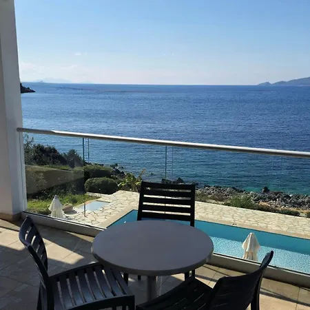 Amarandos Villa